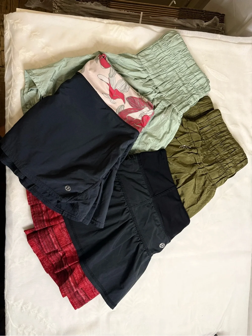 4 Athletic bottoms